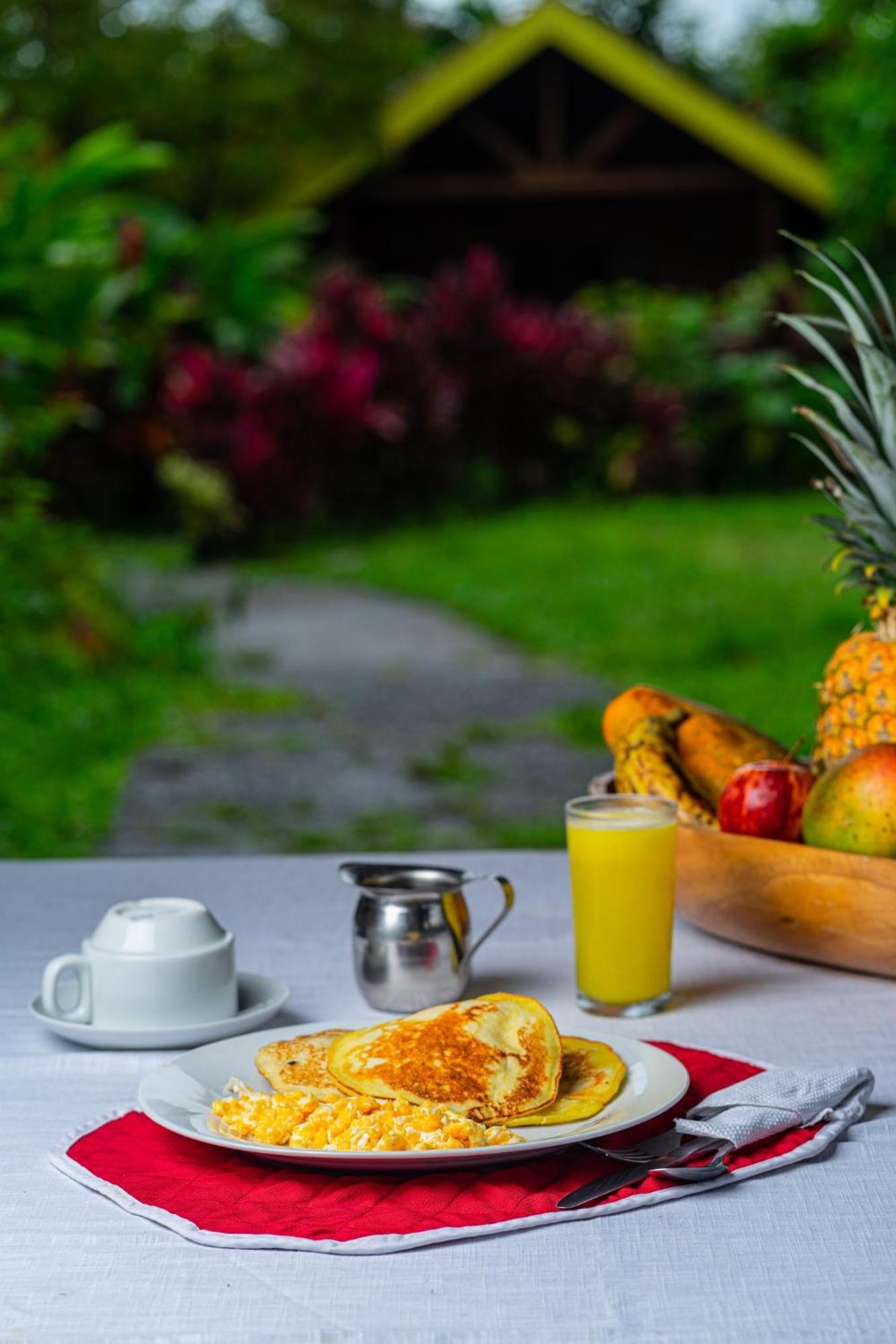 Selvita Lodge Arenal La Fortuna Екстериор снимка